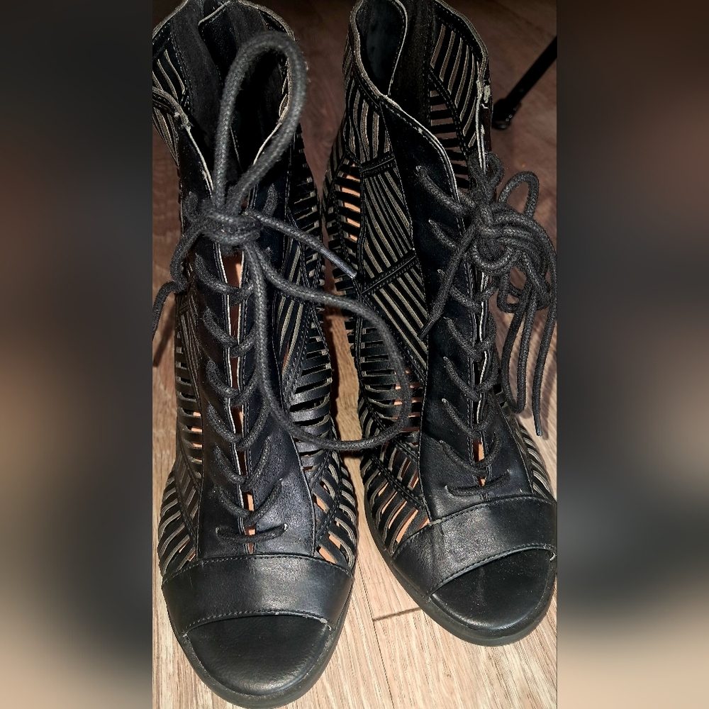 Mix No. 6 Size 8 Womens Black Strappy Heeled Boots - Picture 8 of 12